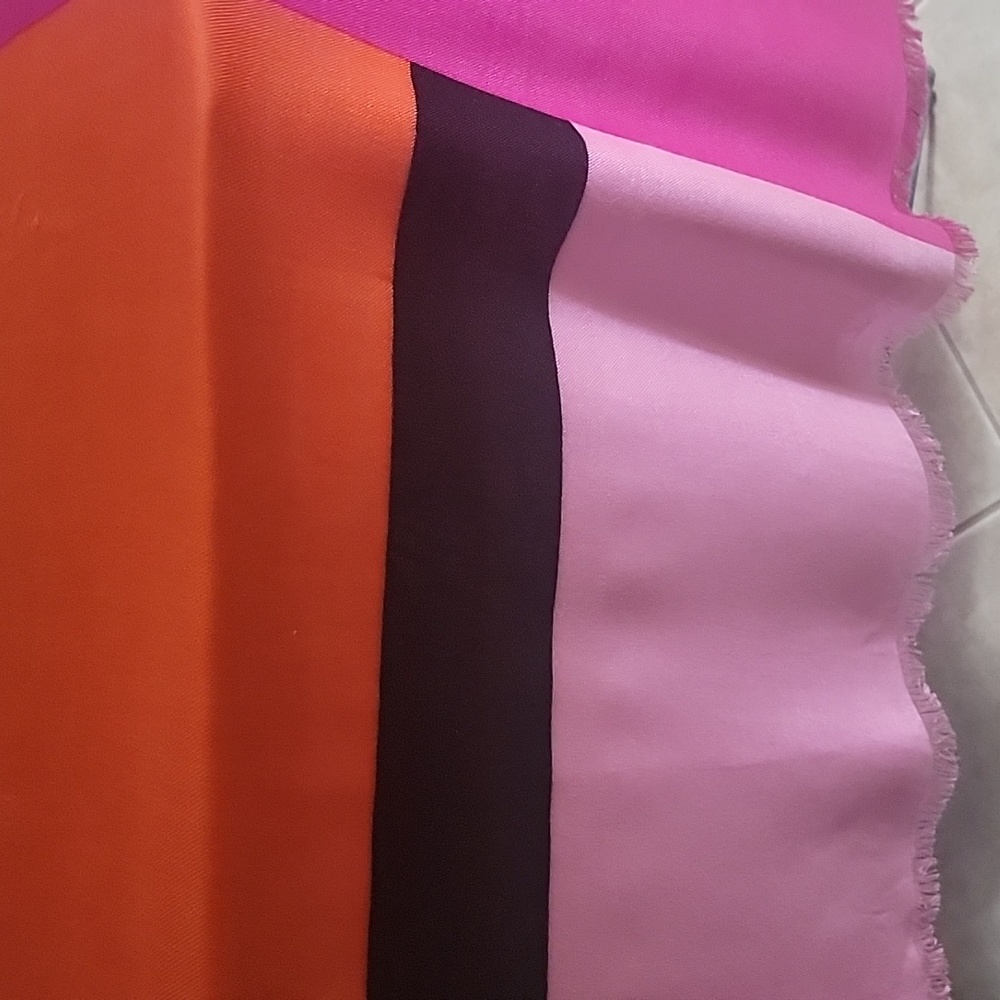 Ladies scarf 74"